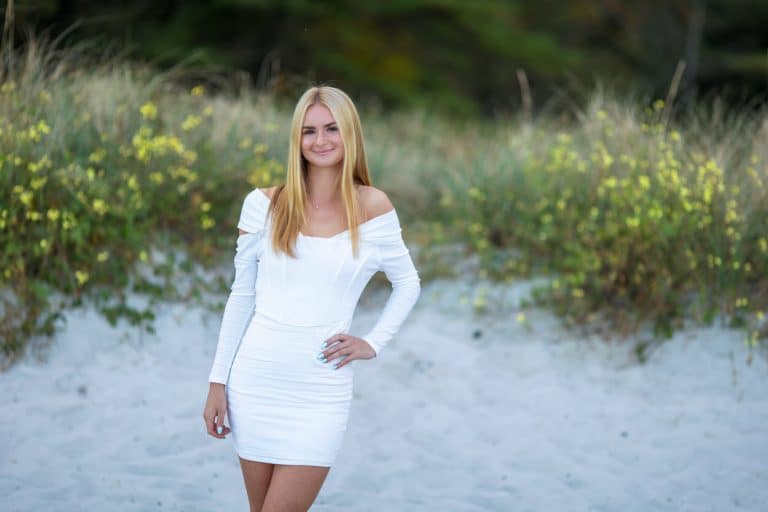 St. Thomas Aquinas Senior Portraits – Julia B.