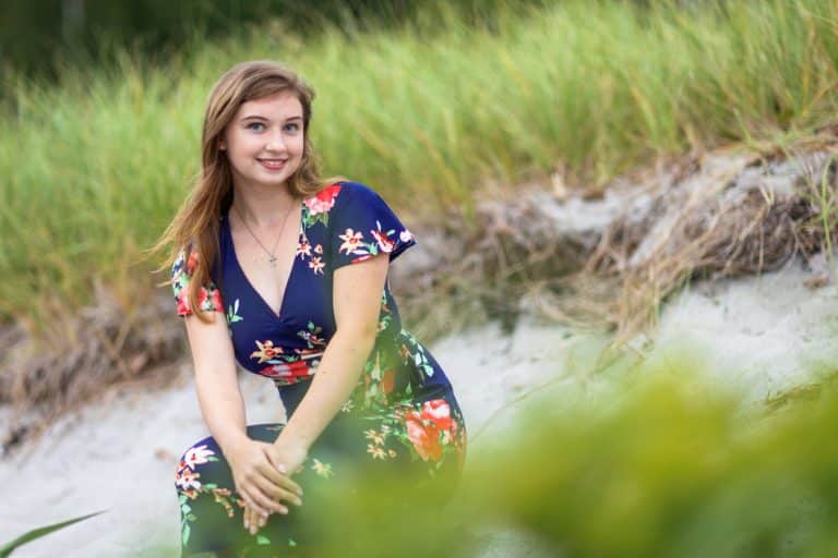 Great Island Common Senior Photos – Anna S.